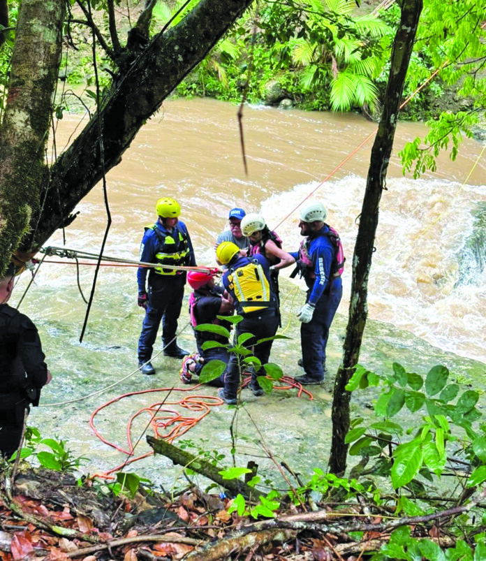 Foto publicada en redes sociales por Manejo de Emergencias de San Sebastián. Rescate que se realizó el 11 de mayo de este año