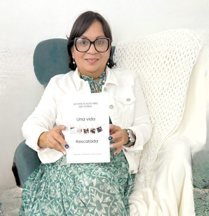 Una Vida Rescatada, así se titula el corto libro escrito por Maribel Denizard Chaluisant