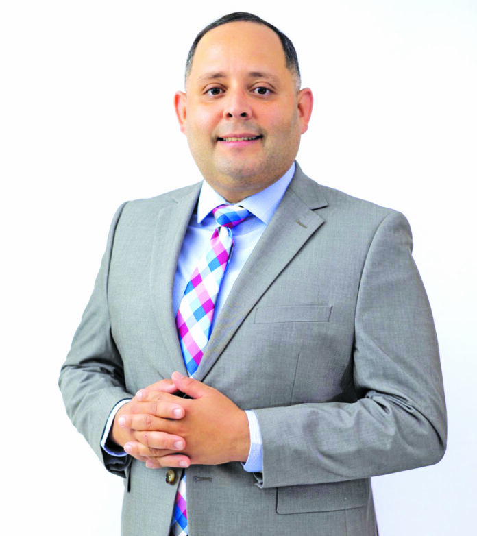 Presidente ejecutivo, Danesky Cruz Galarza.