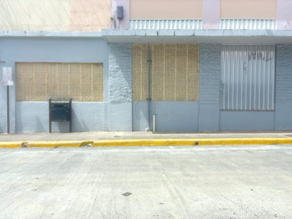 Comerciante señalan que en el casco urbano de Mayagüez mayormente predominan las líneas amarillas