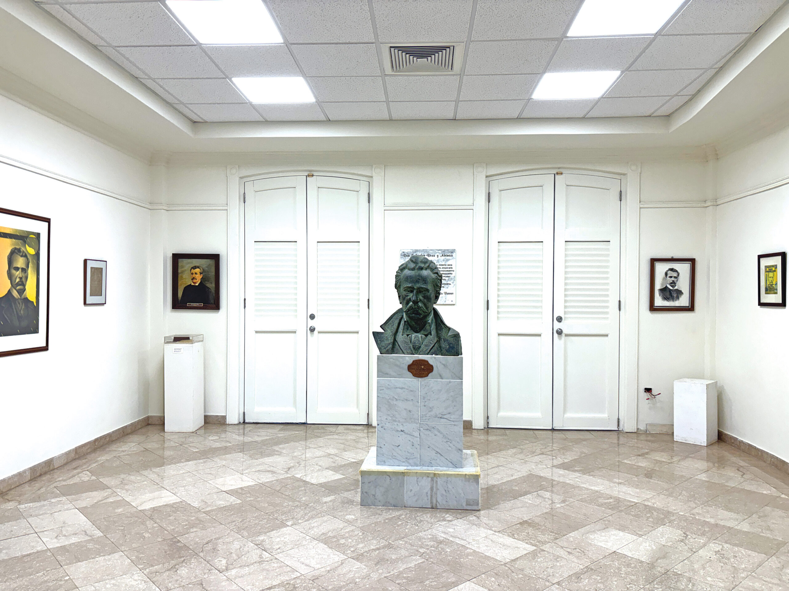 Se honra varias figuras emblemáticas de Cabo Rojo y de todo Puerto Rico.