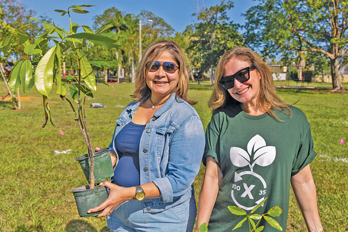 Yadira Román- Municipio de Aguadilla y Elizabeth Carlo