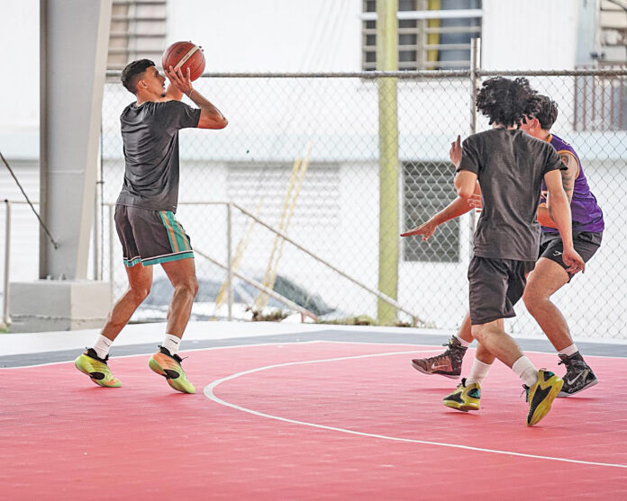 Inauguración cancha Moca