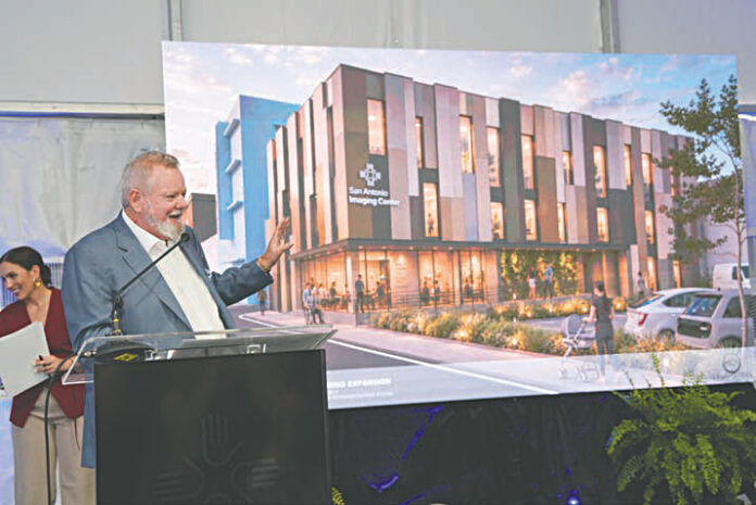JOSÉ L. QUIRÓS, CHAIRMAN & CEO DE GRUPO HOSPITALARIO