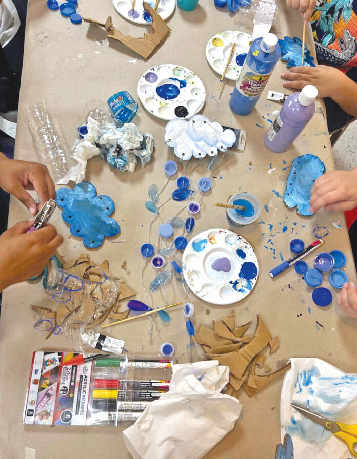 Fomentan la educación y creación de arte con materiales reciclables. Imagen suministrada