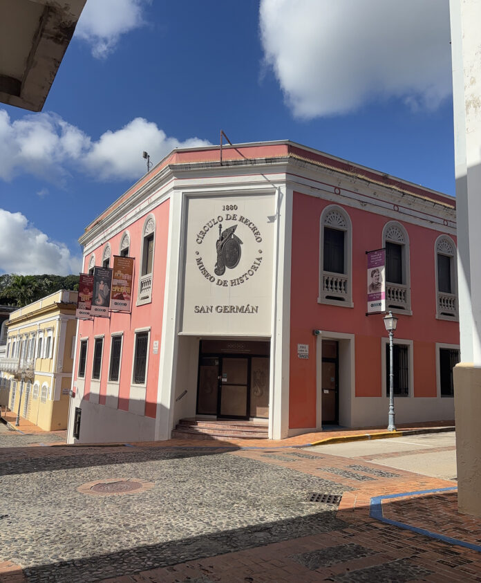 El museo está localizado en el casco urbano de San Germán